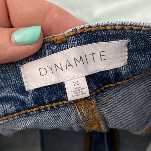 Dynamite High-Waisted Mom Jeans - Picture 3 of 3